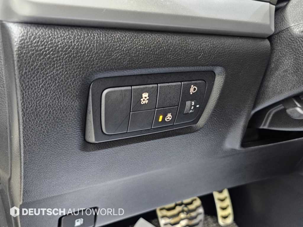 KG모빌리티(쌍용) 코란도 뉴코란도C 2WD 2.2 익스트림 이미지 16