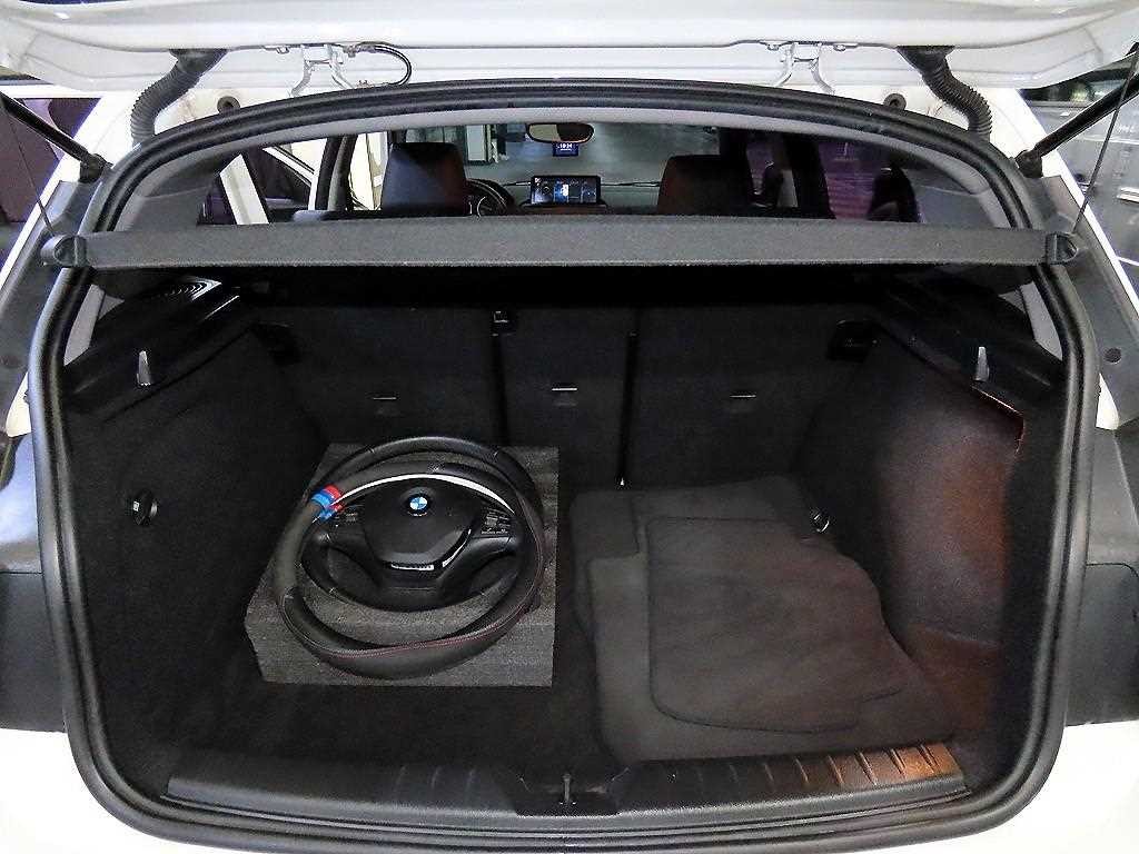BMW 1시리즈 1시리즈 (F20) 118d 어반 팩 2 이미지 18