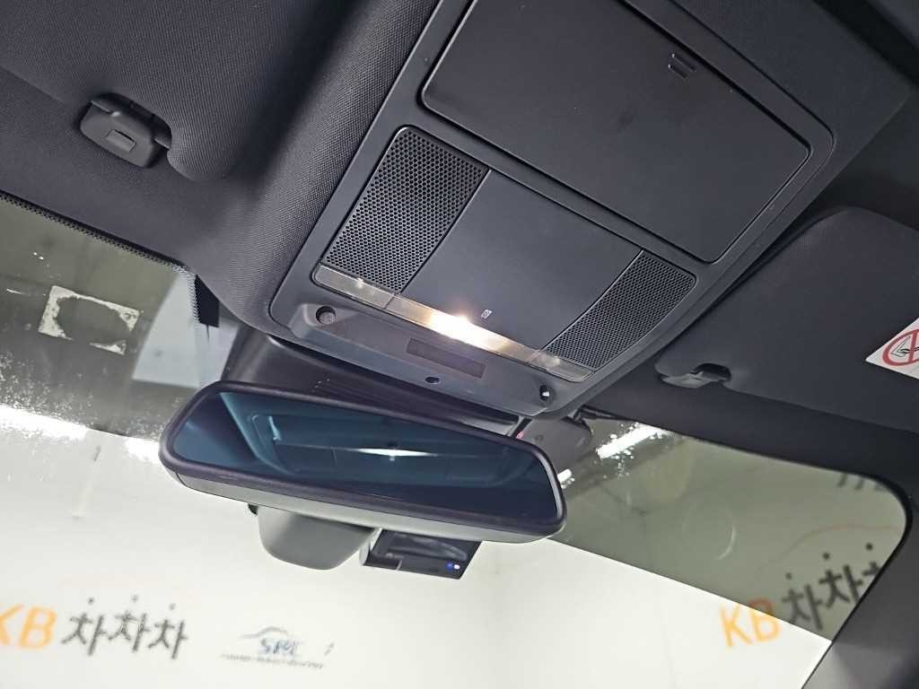 랜드로버 레인지로버 이보크 2.0 TD4 컨버터블 HSE 다이나믹 이미지 16