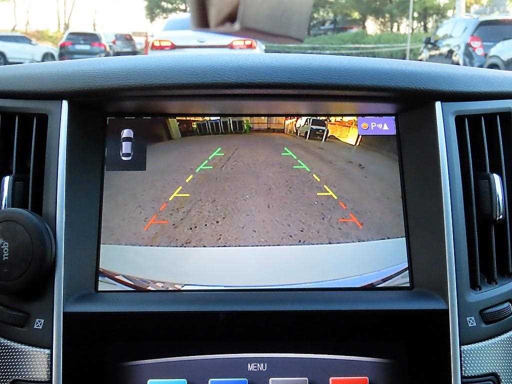 인피니티 Q Q50 2.2D 프리미엄 이미지 14