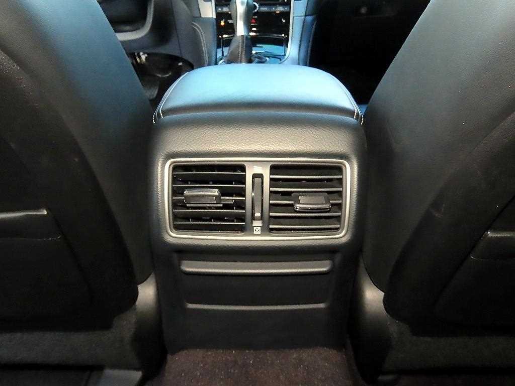 인피니티 Q Q50 2.2D 프리미엄 이미지 17