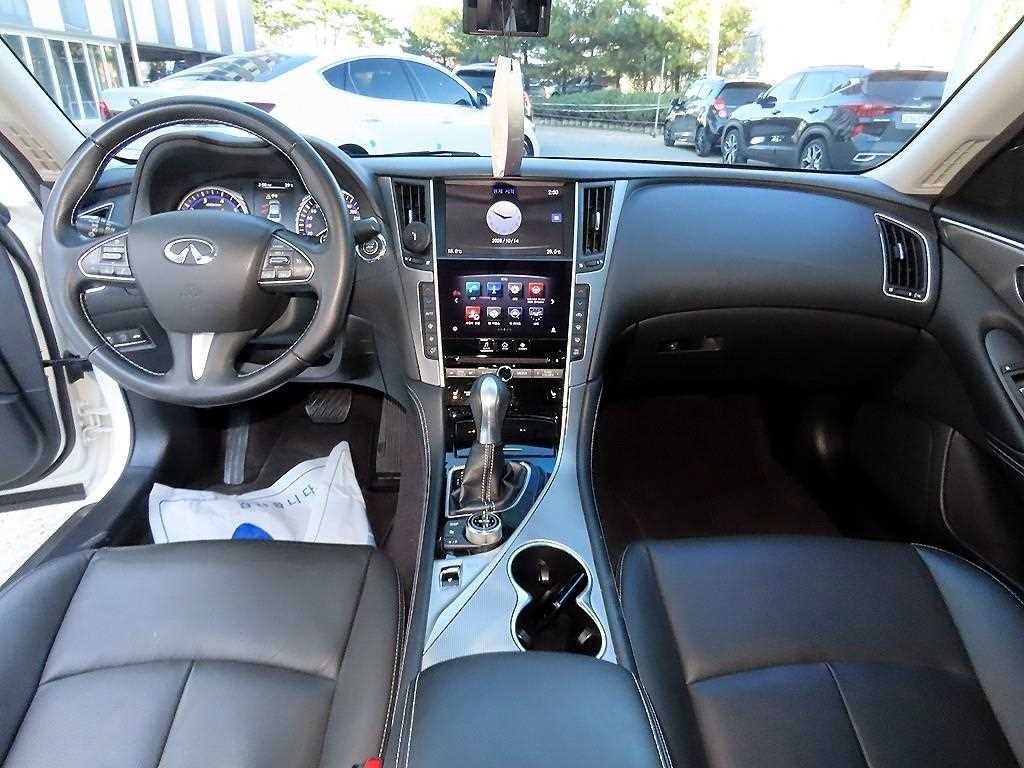 인피니티 Q Q50 2.2D 프리미엄 이미지 7