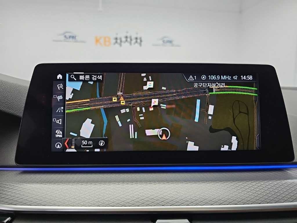 BMW 5시리즈 5시리즈 (G30) 520d M 스포츠 이미지 15