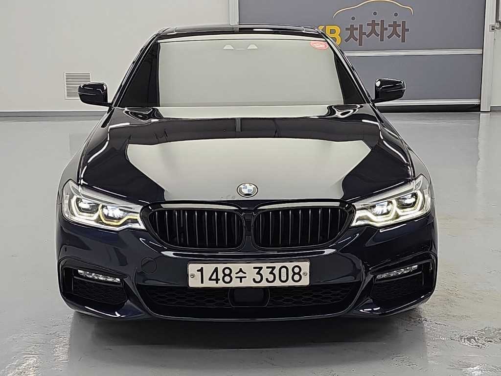 BMW 5시리즈 5시리즈 (G30) 520d M 스포츠 이미지 2