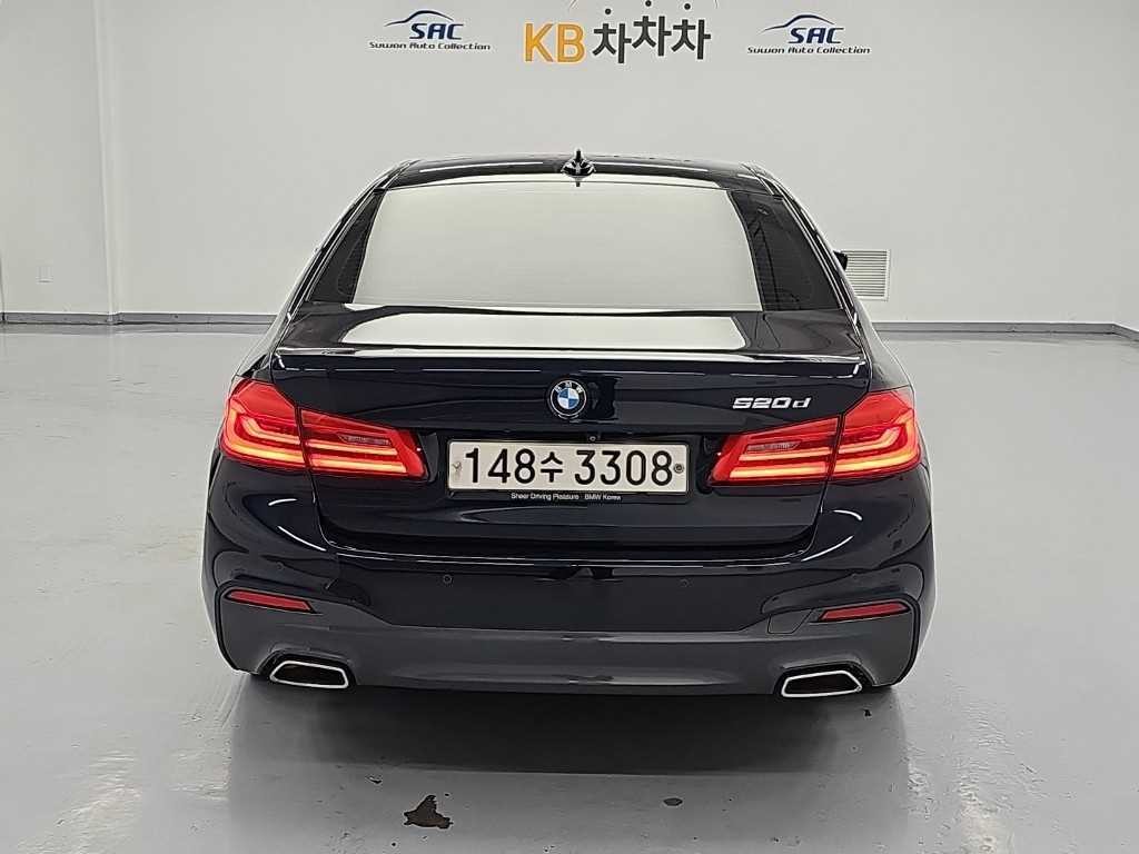 BMW 5시리즈 5시리즈 (G30) 520d M 스포츠 이미지 3