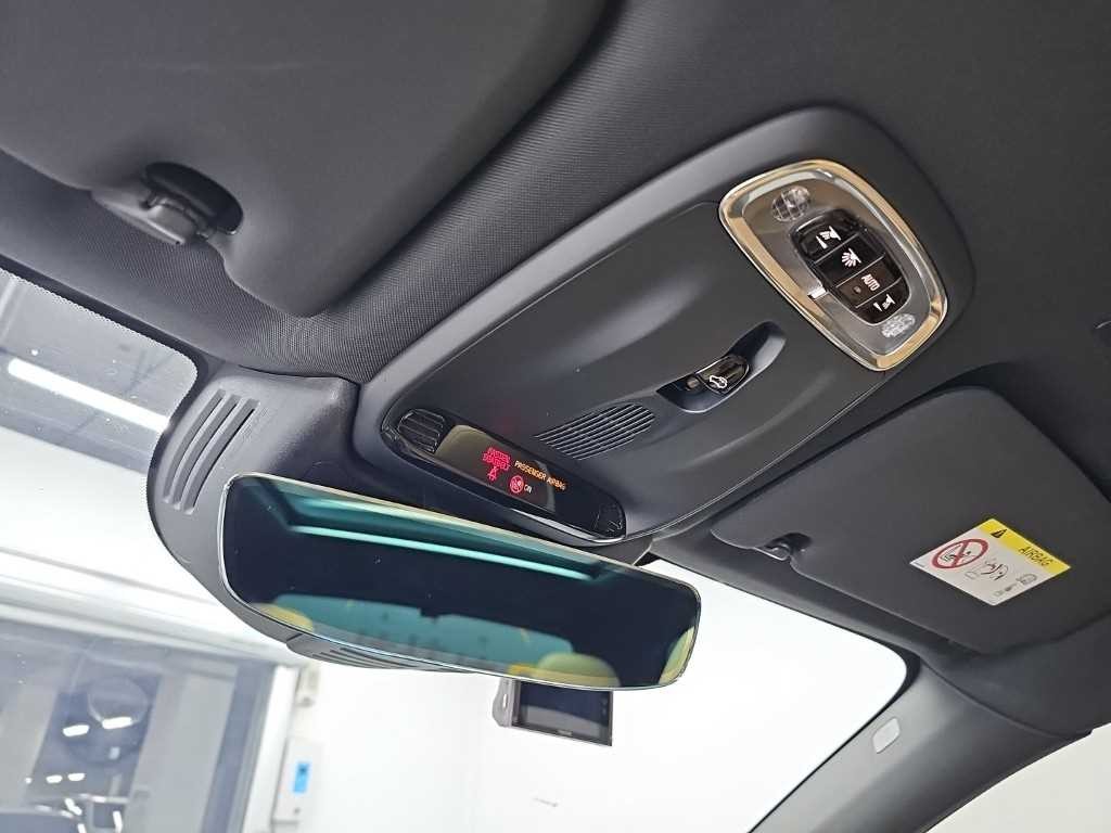 볼보 XC60 XC60(2세대) D5 AWD 인스크립션 이미지 17