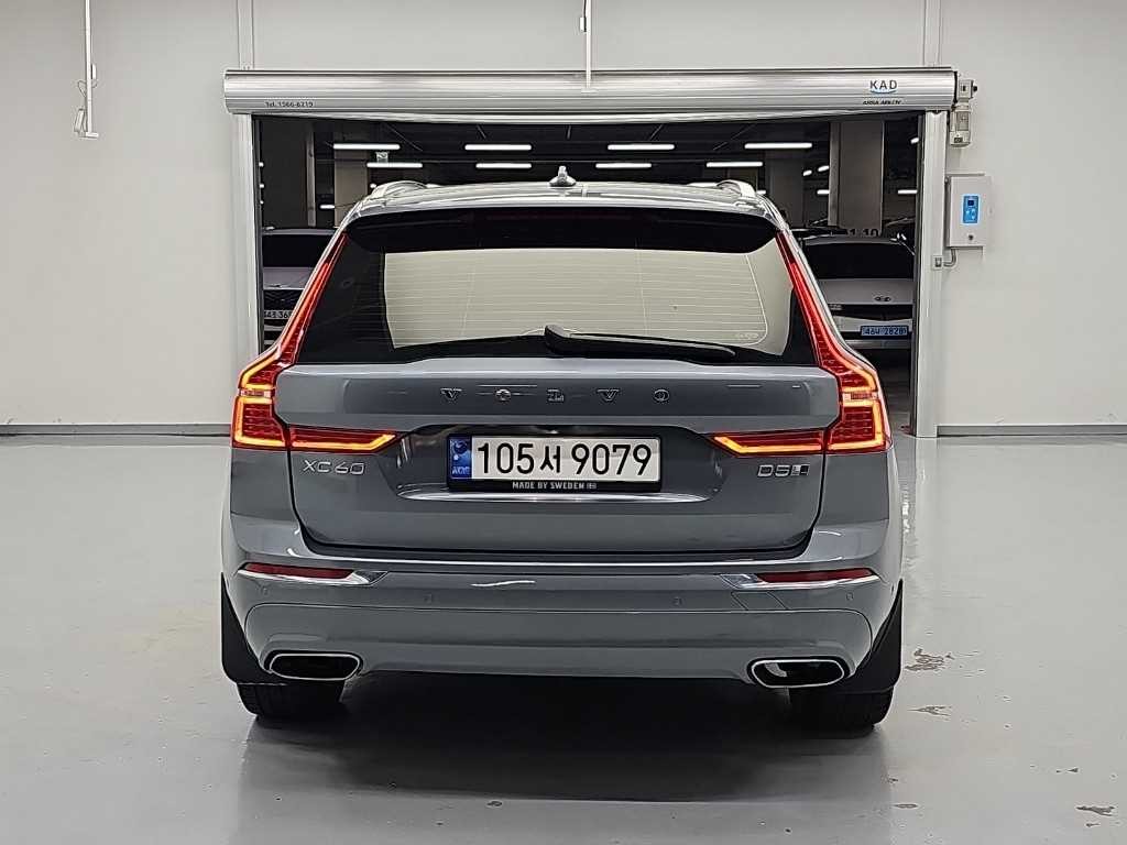 볼보 XC60 XC60(2세대) D5 AWD 인스크립션 이미지 3
