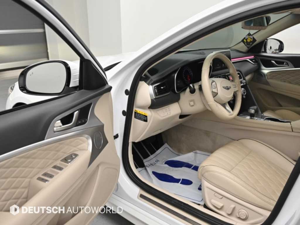 제네시스 G70 2.0T 엘리트 이미지 11