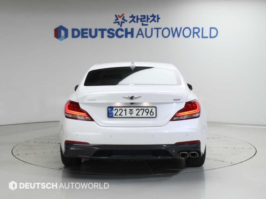 제네시스 G70 2.0T 엘리트 이미지 4