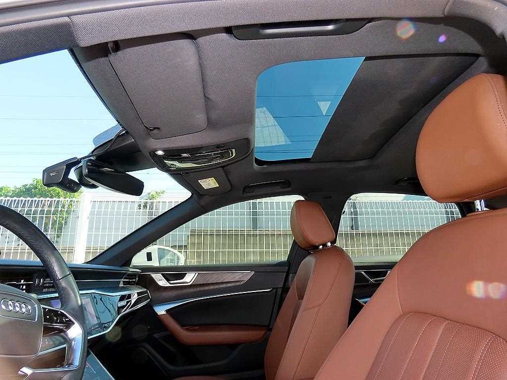 아우디 A6 A6 (C8) 45 TFSI 콰트로 프리미엄 이미지 18