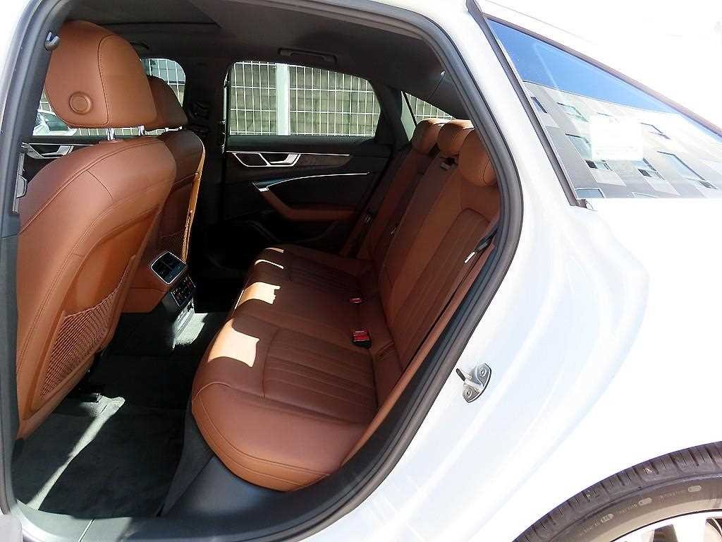 아우디 A6 A6 (C8) 45 TFSI 콰트로 프리미엄 이미지 6