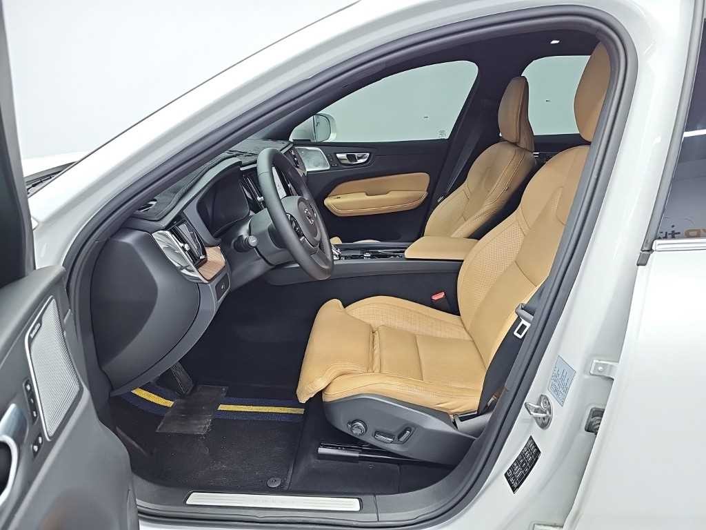 볼보 XC60 XC60(2세대) B5 AWD 플러스 브라이트 이미지 10