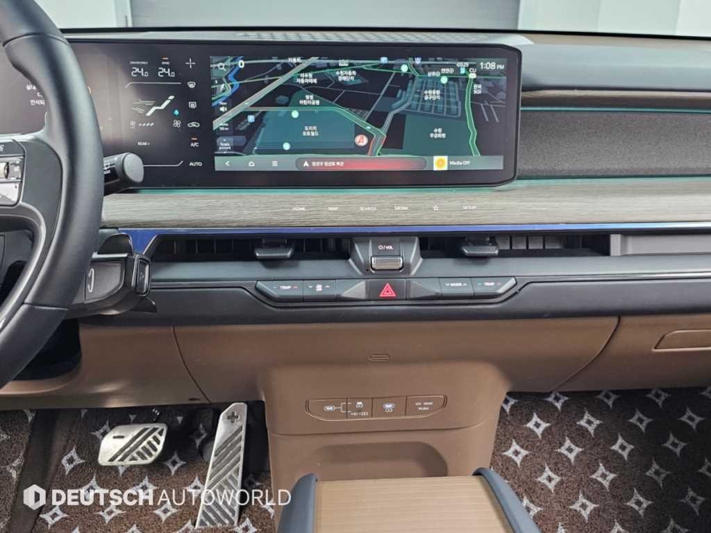 기아 EV9 롱레인지 2WD 어스 이미지 14