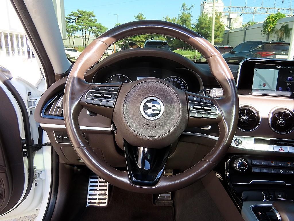 기아 스팅어 디젤 2.2 2WD 드림에디션 이미지 8