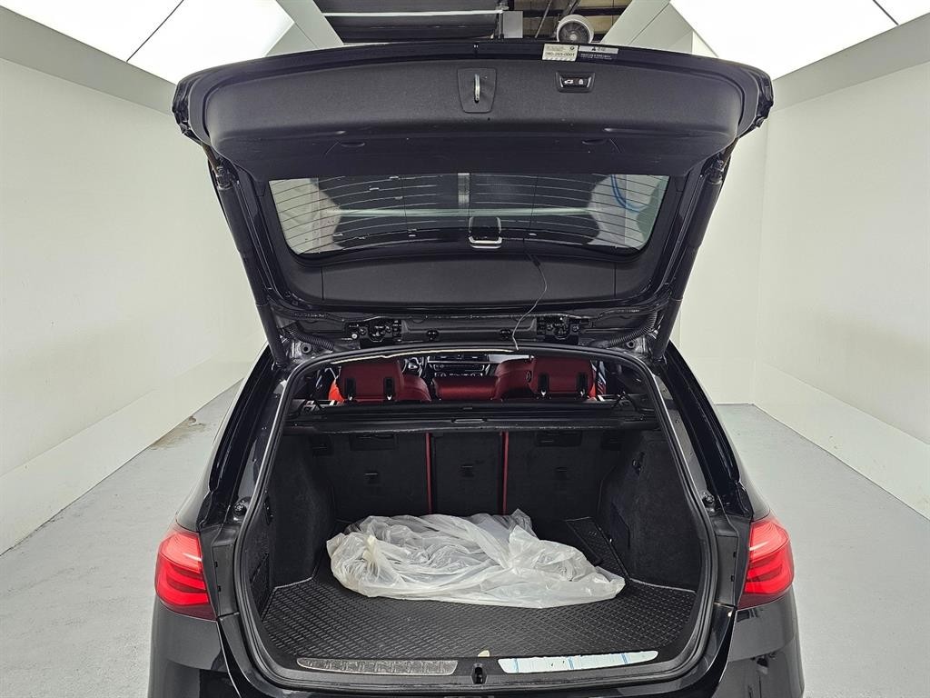 BMW 3시리즈 3시리즈 (F30) 320d 투어링 M 스포츠 쉐도우 이미지 18