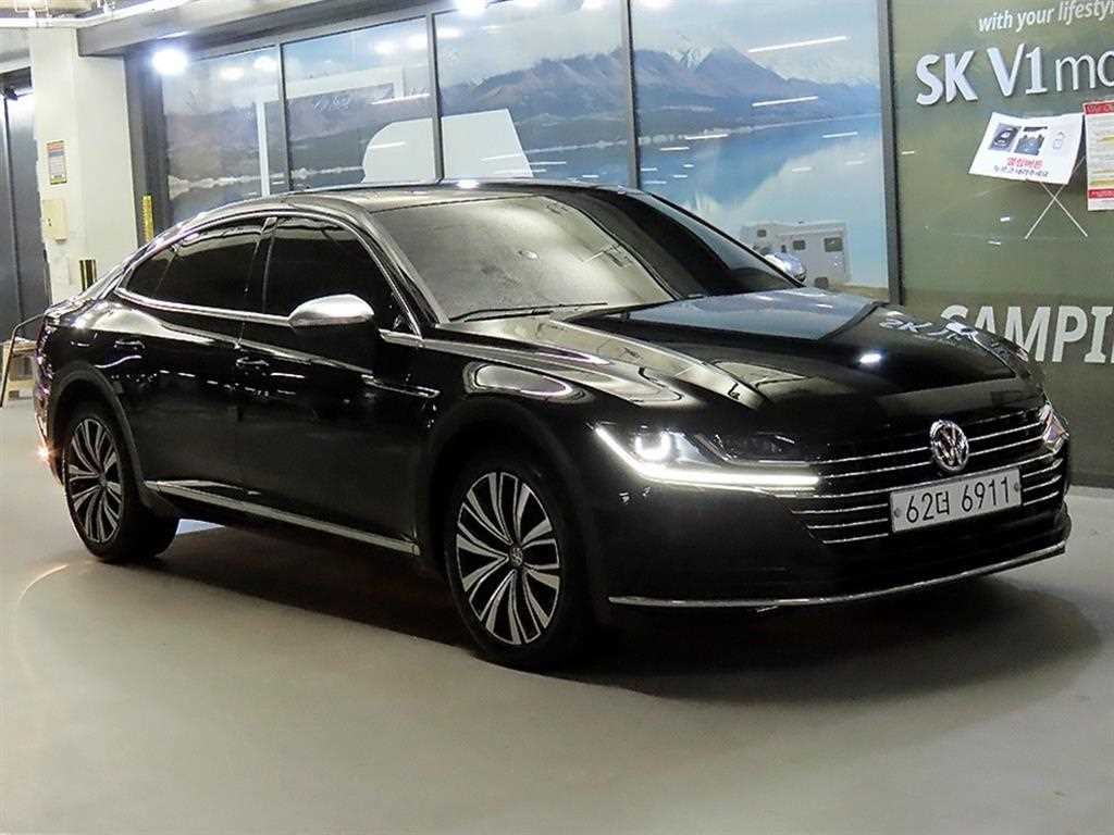 폭스바겐 아테온 2.0 TDI 엘레강스 프레스티지 이미지 1