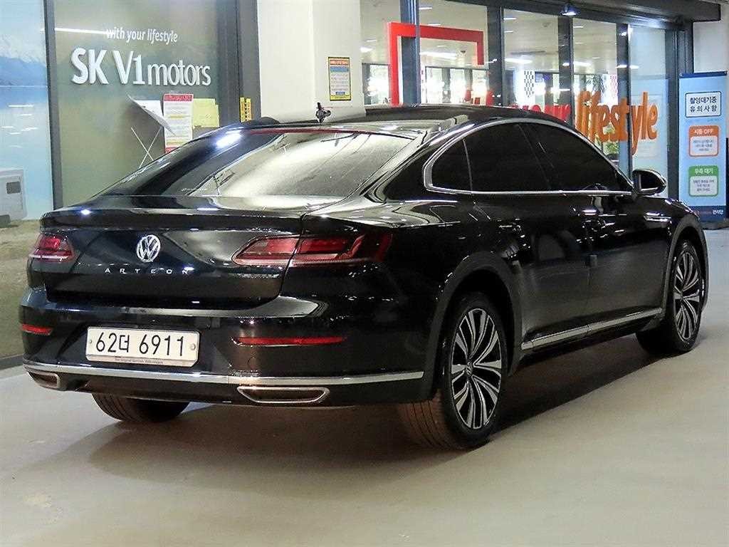 폭스바겐 아테온 2.0 TDI 엘레강스 프레스티지 이미지 4