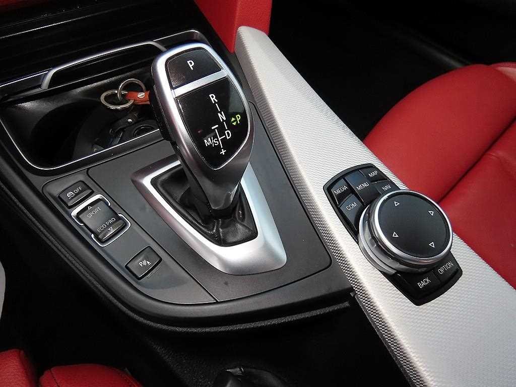 BMW 4시리즈 4시리즈 (F32) 420d 쿠페 M 스포츠 이미지 11