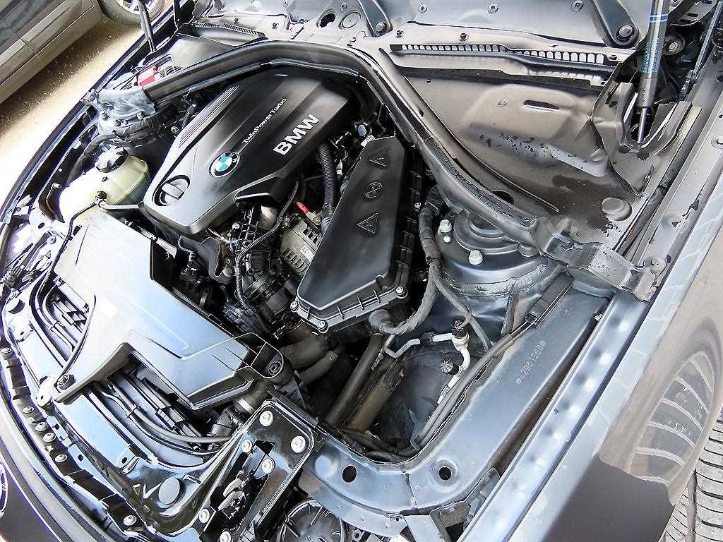 BMW 4시리즈 4시리즈 (F32) 420d 쿠페 M 스포츠 이미지 19