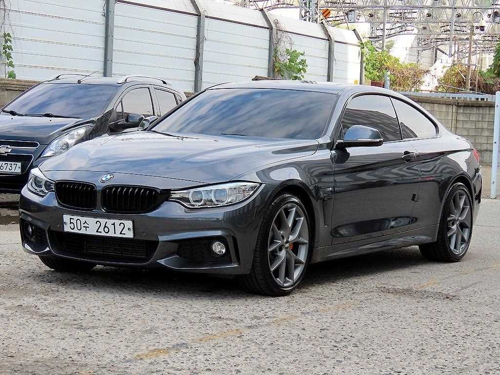 BMW 4시리즈 4시리즈 (F32) 420d 쿠페 M 스포츠 이미지 2
