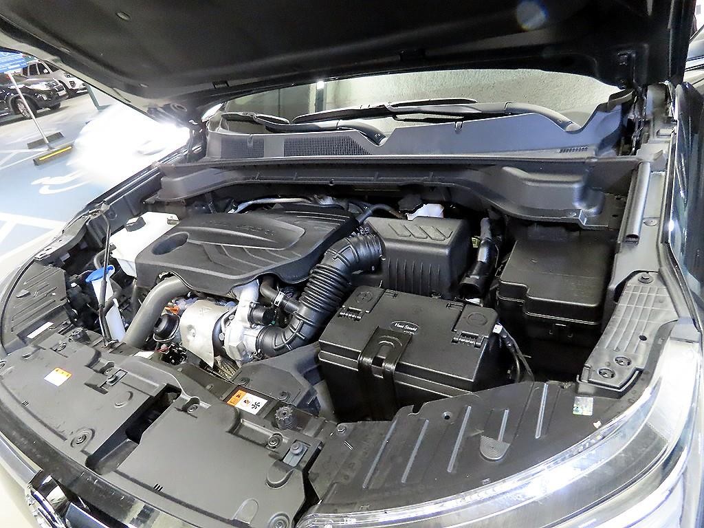 KG모빌리티(쌍용) 코란도 뷰티풀코란도 2WD 가솔린 1.5 C5 이미지 19