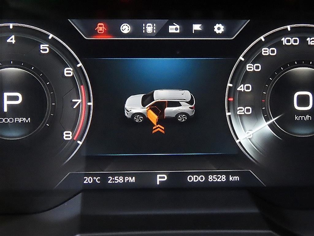KG모빌리티(쌍용) 코란도 뷰티풀코란도 2WD 가솔린 1.5 C5 이미지 9