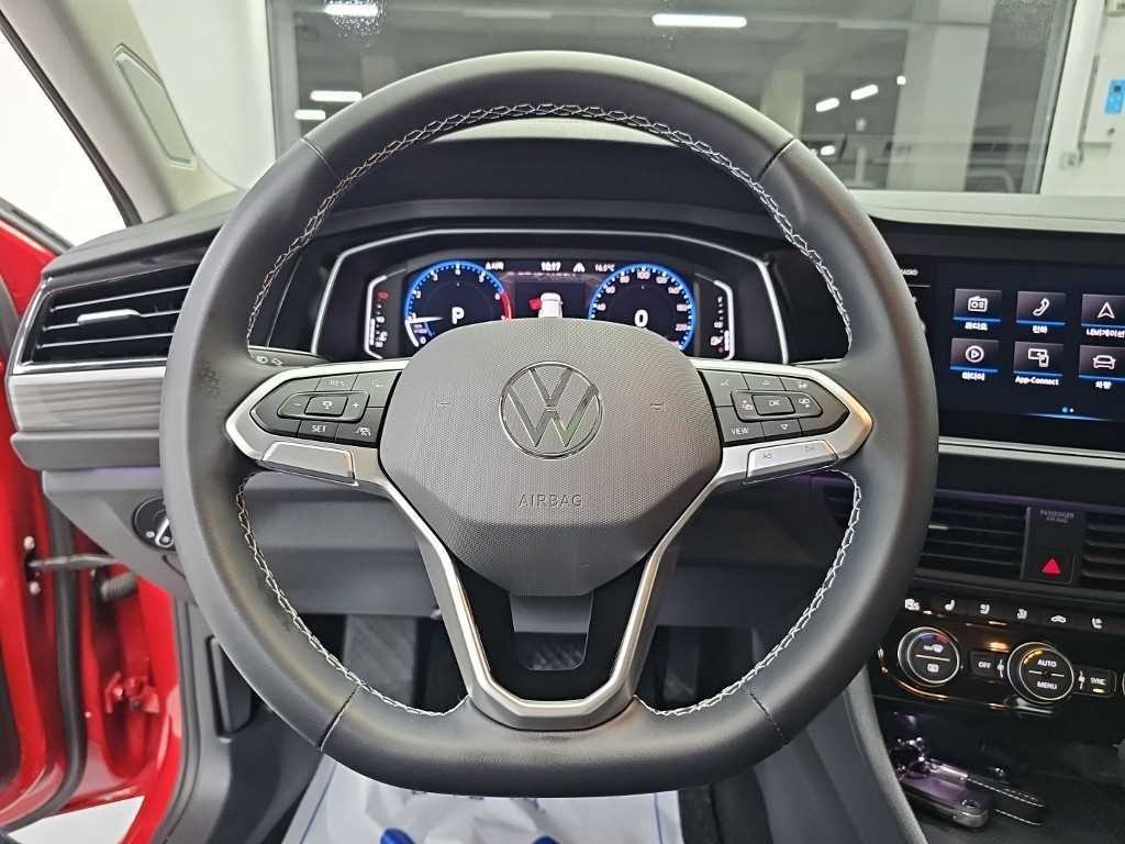 폭스바겐 제타 올 뉴 제타 1.5 TSI 프레스티지 이미지 10
