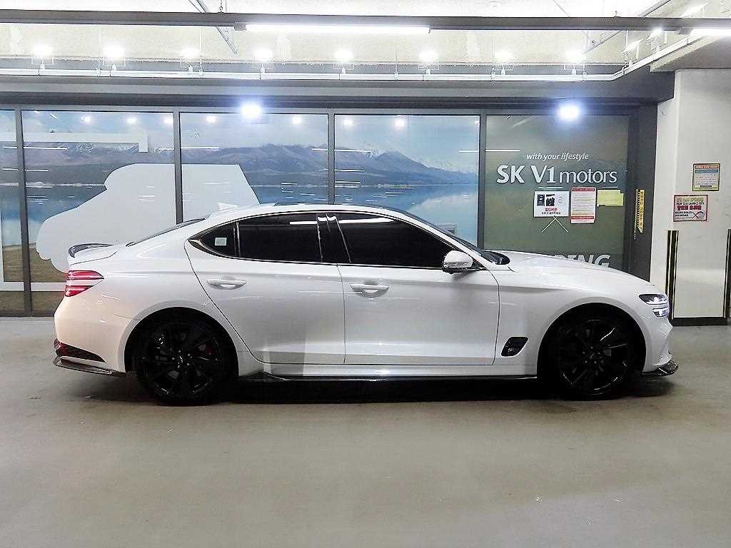제네시스 G70 더 뉴 G70 가솔린 3.3T 4WD 스포츠 패키지 이미지 3