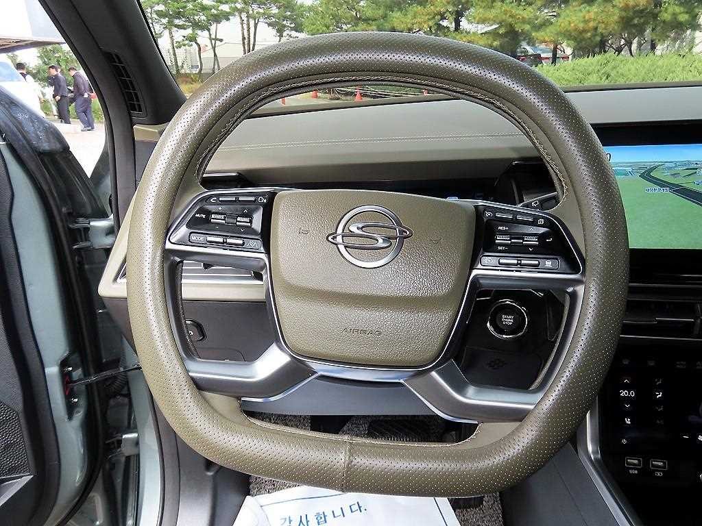 KG모빌리티(쌍용) 토레스 1.5 GDI-T 2WD T7 이미지 8