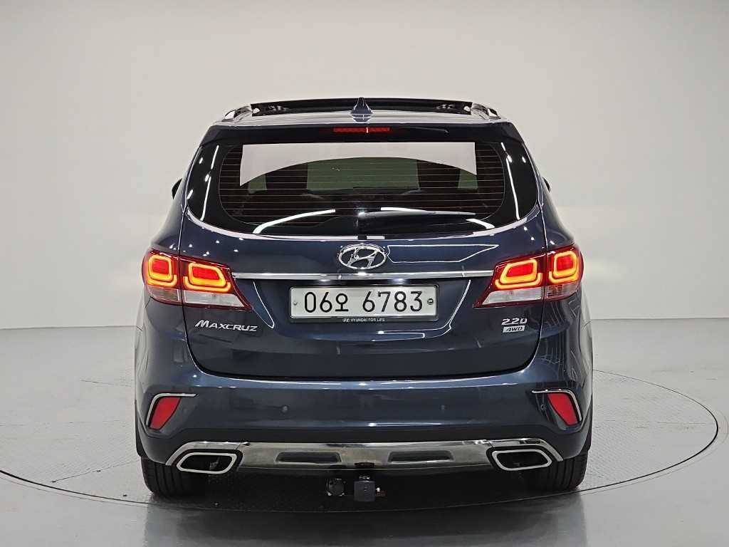 현대 맥스크루즈 더뉴맥스크루즈 E-VGT R2.2 2WD 프레스티지 이미지 3
