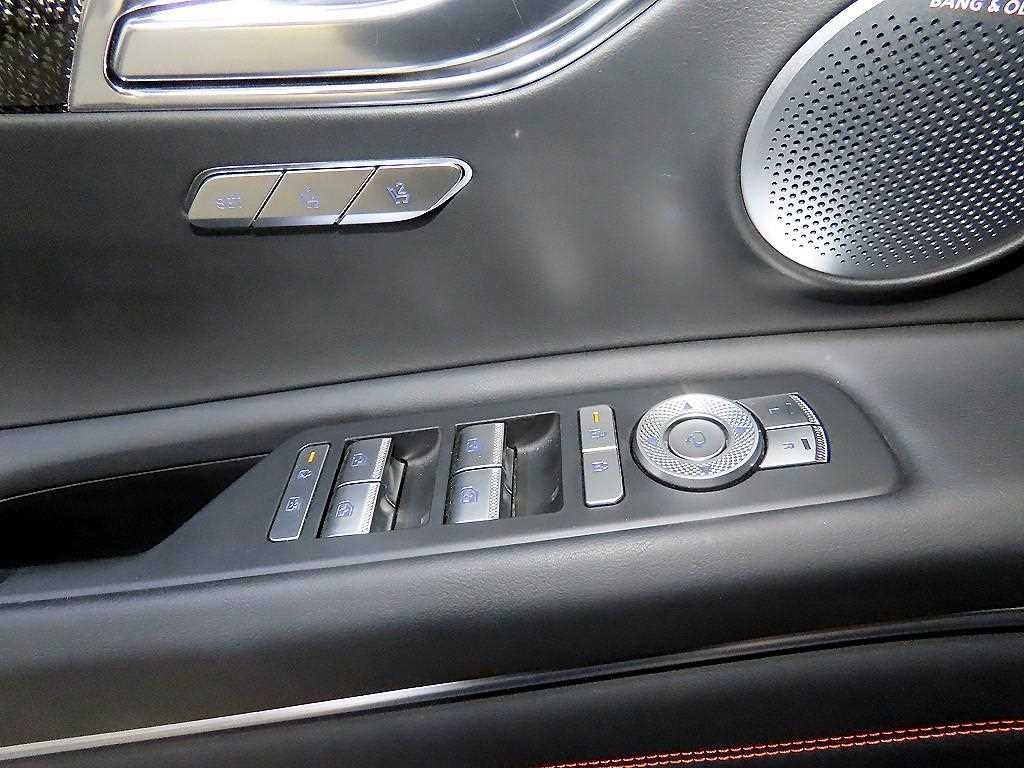 제네시스 GV80 GV80 쿠페 가솔린 3.5T AWD 기본형 이미지 13