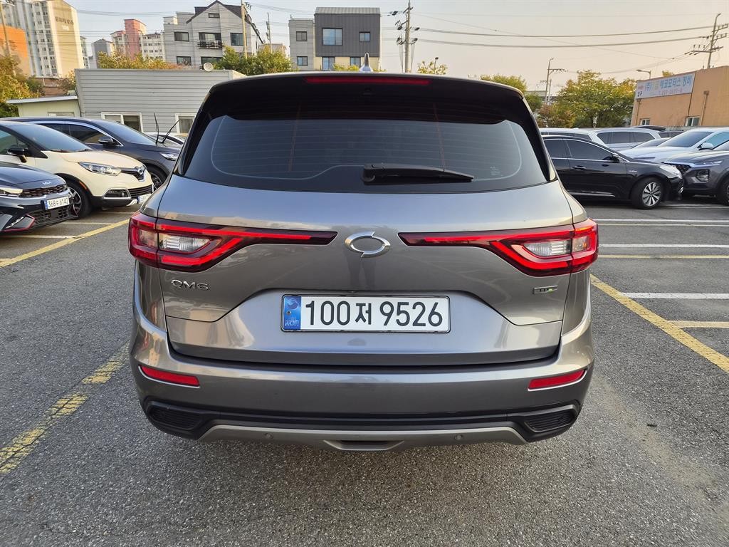 르노코리아(삼성) QM6 더뉴QM6 2.0 LPe LE 2WD 이미지 4