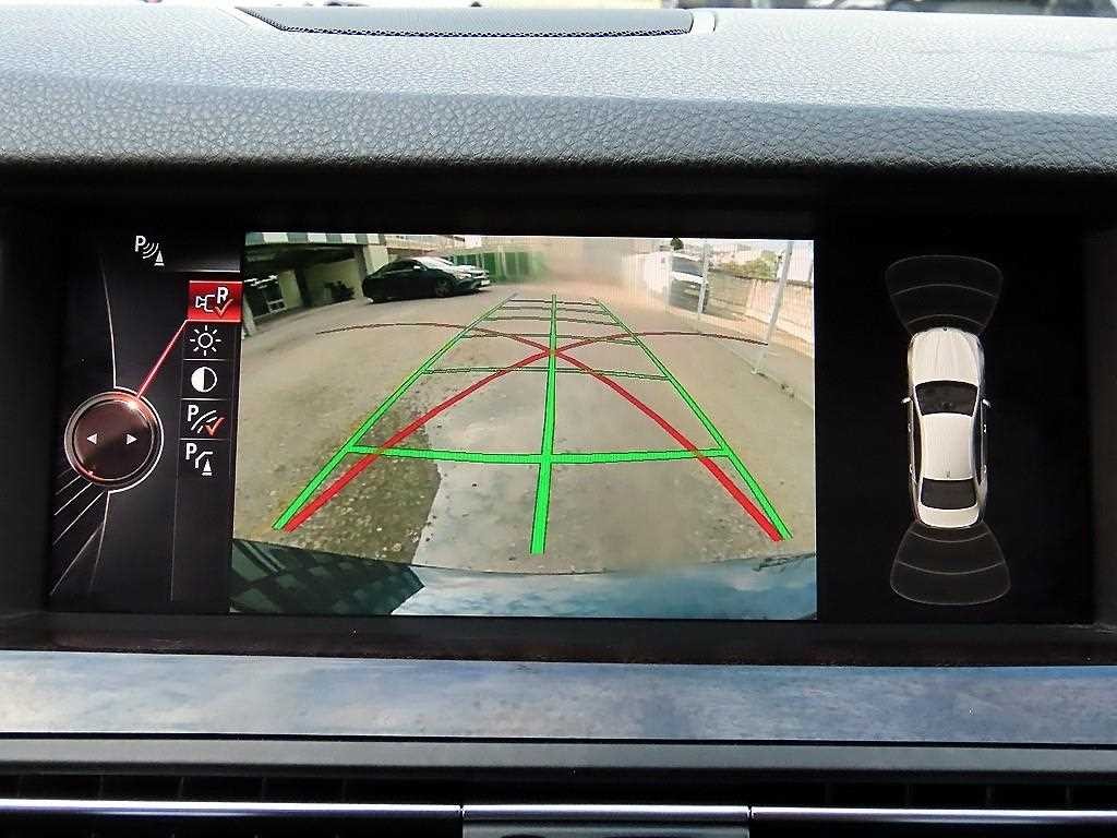 BMW 5시리즈 5시리즈 (F10) 528i xDrive M 에어로 다이나믹 이미지 14