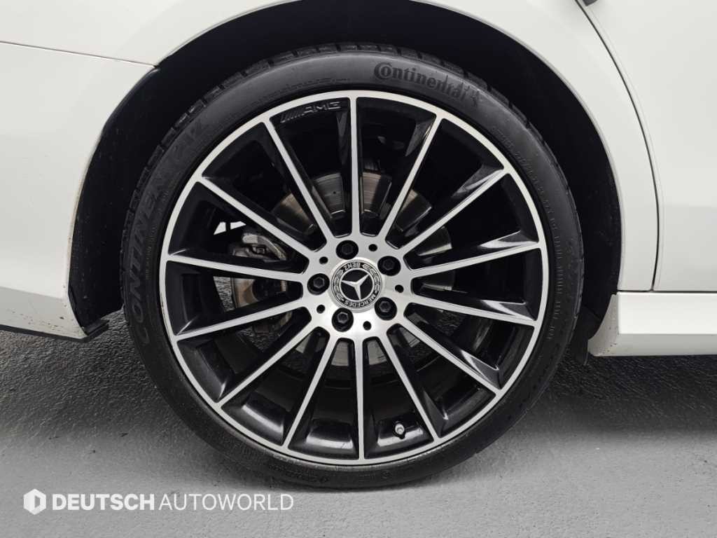벤츠 E 클래스 E-클래스 W213 E350 4MATIC 아방가르드 이미지 5