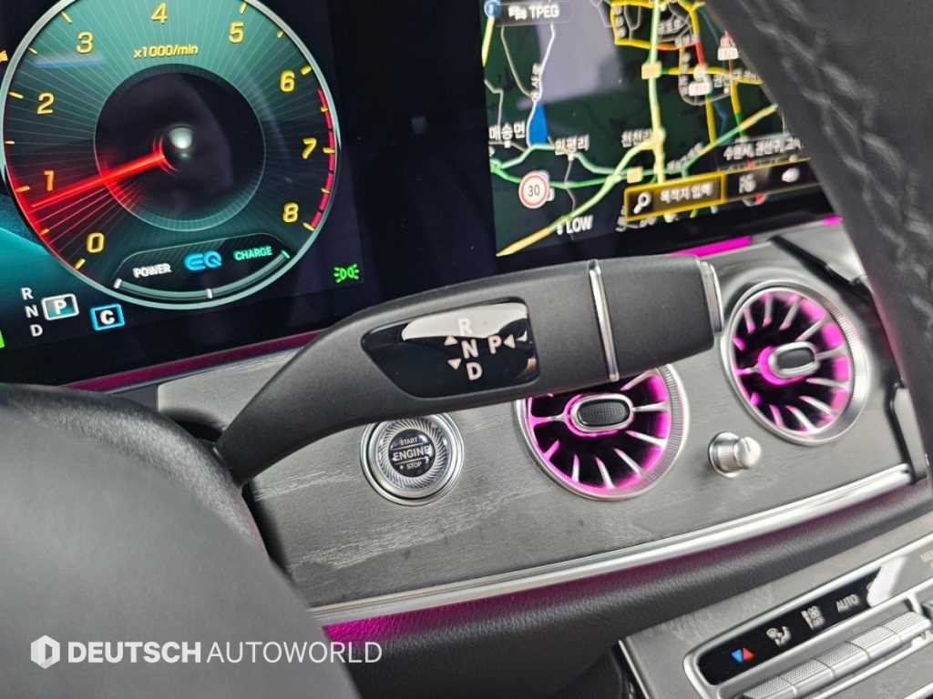 벤츠 E 클래스 E-클래스 W213 E350 4MATIC 아방가르드 이미지 9