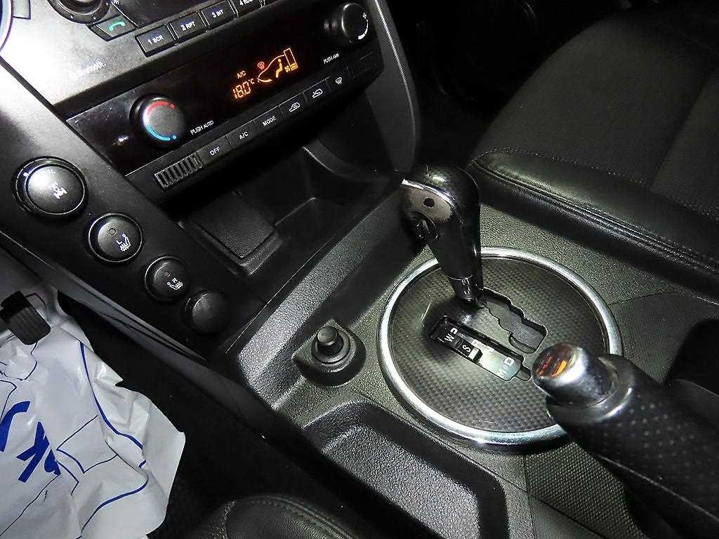 KG모빌리티(쌍용) 코란도 코란도스포츠 디젤 4WD CX7 패션 이미지 12