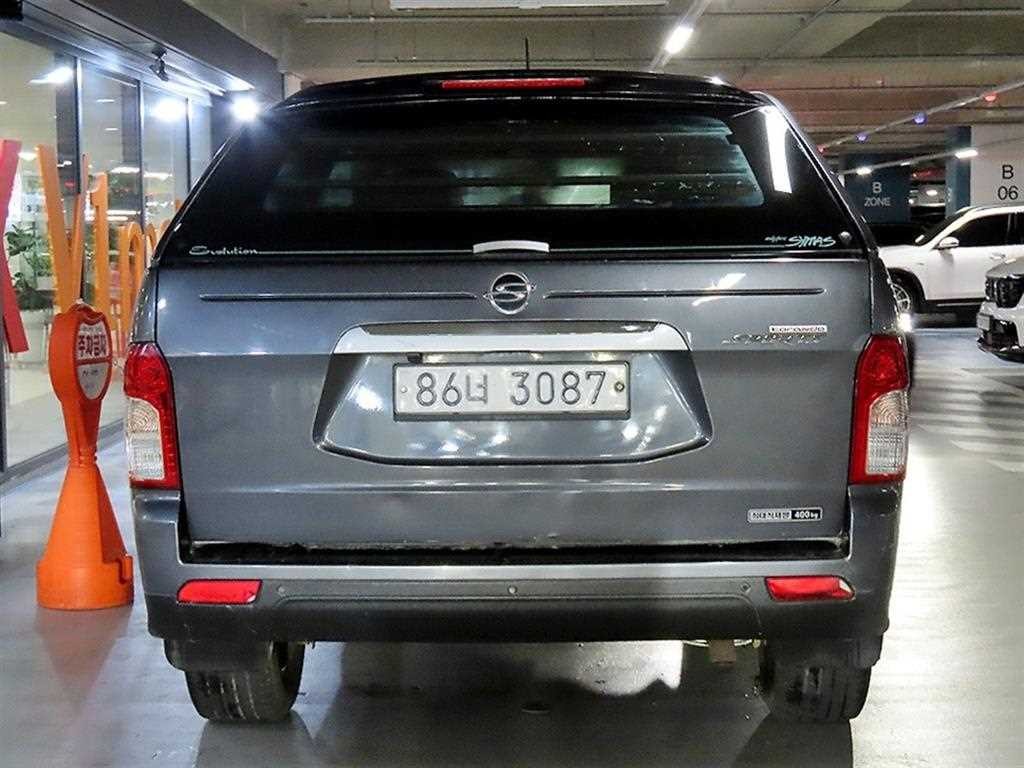 KG모빌리티(쌍용) 코란도 코란도스포츠 디젤 4WD CX7 패션 이미지 5