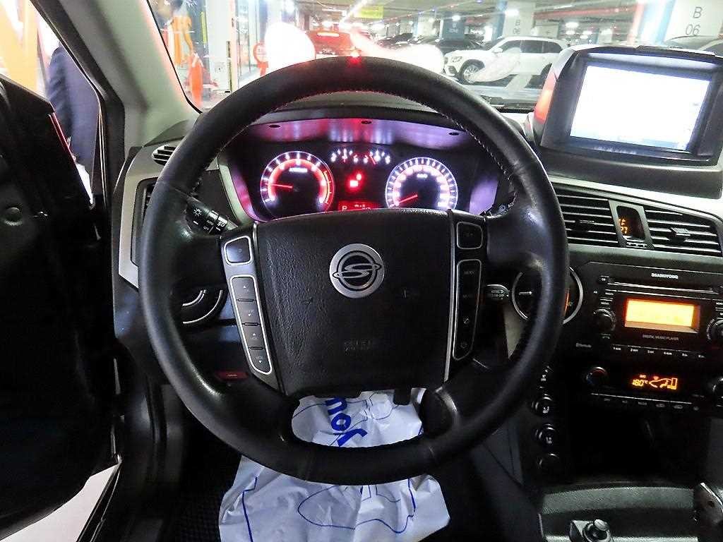 KG모빌리티(쌍용) 코란도 코란도스포츠 디젤 4WD CX7 패션 이미지 8