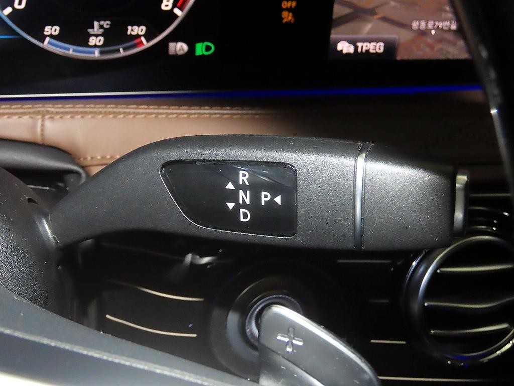 벤츠 S 클래스 S클래스-W222 마이바흐 S 560 4MATIC 이미지 13