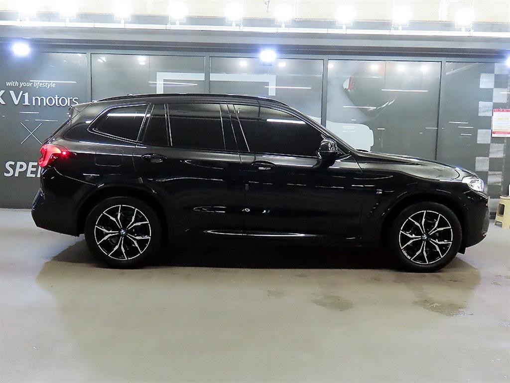 BMW X3 X3 (G01) xDrive 20i M 스포츠 기본형 이미지 3