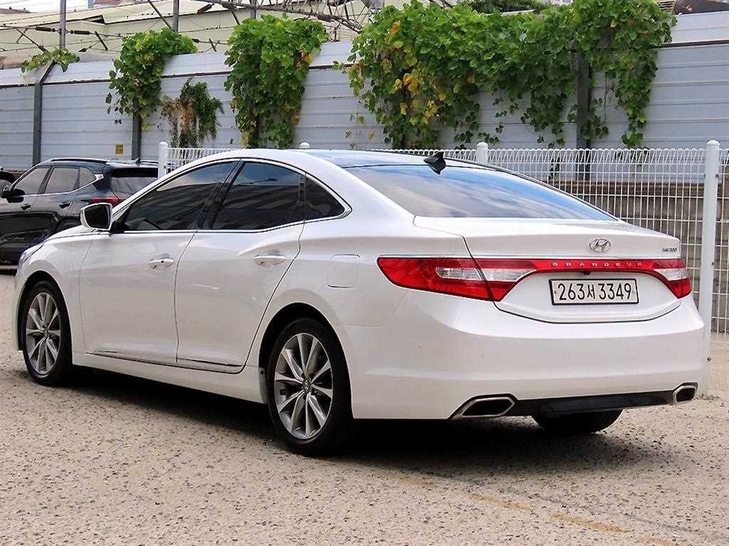 현대 그랜저 그랜저 HG LPG HG300 익스클루시브 이미지 3