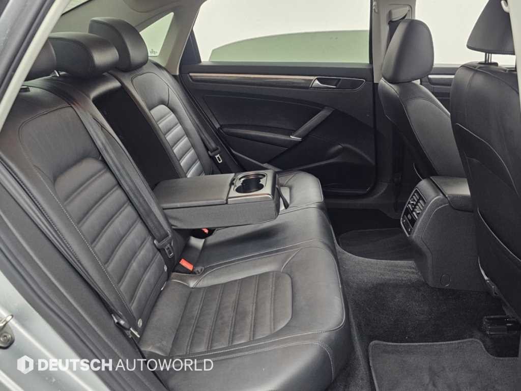 폭스바겐 파사트 더 뉴 파사트 2.0 TSI 이미지 12