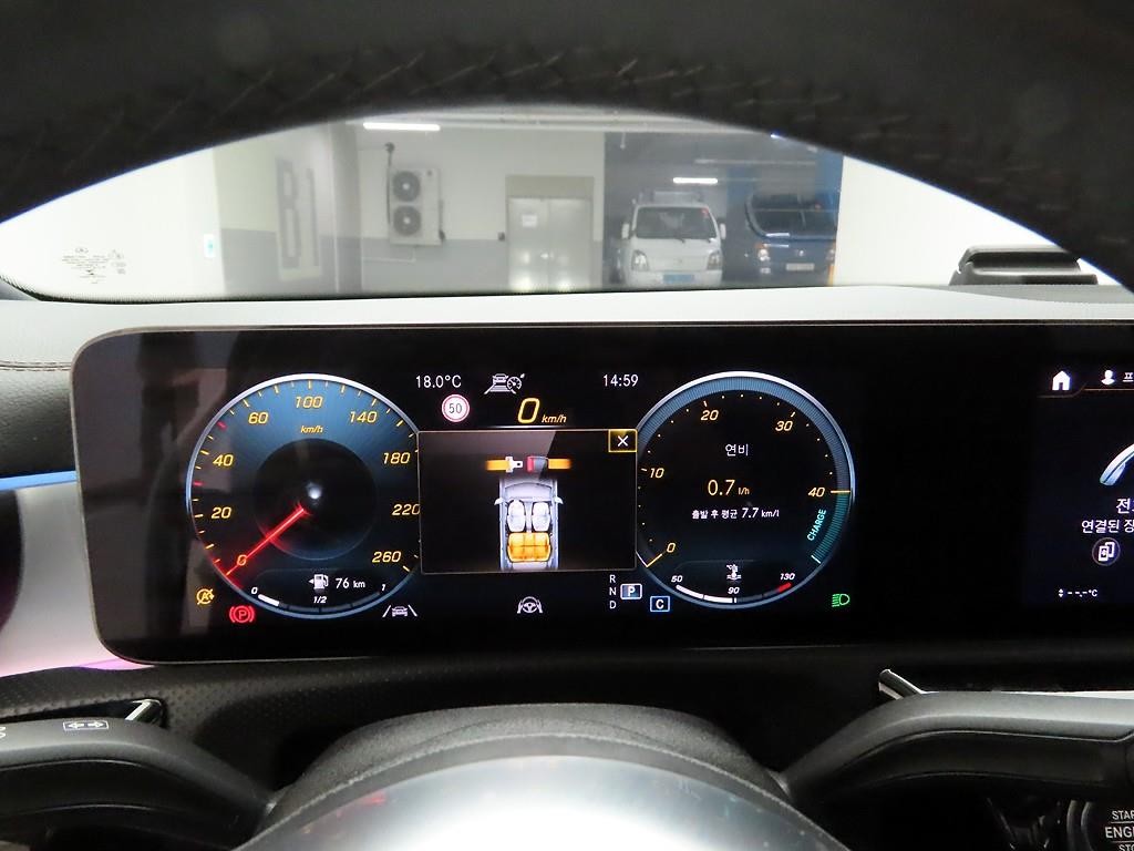 벤츠 CLA 클래스 CLA클래스 C118 CLA 250 4MATIC 이미지 5
