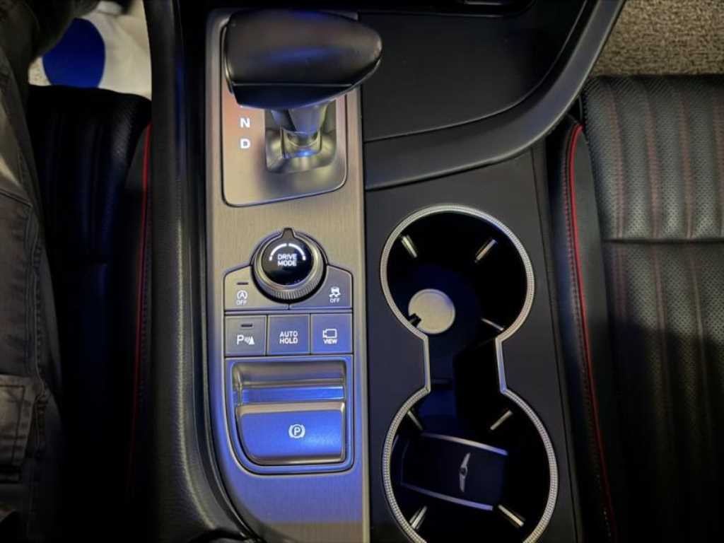 제네시스 G70 2.0T AWD 스포츠 패키지 이미지 12