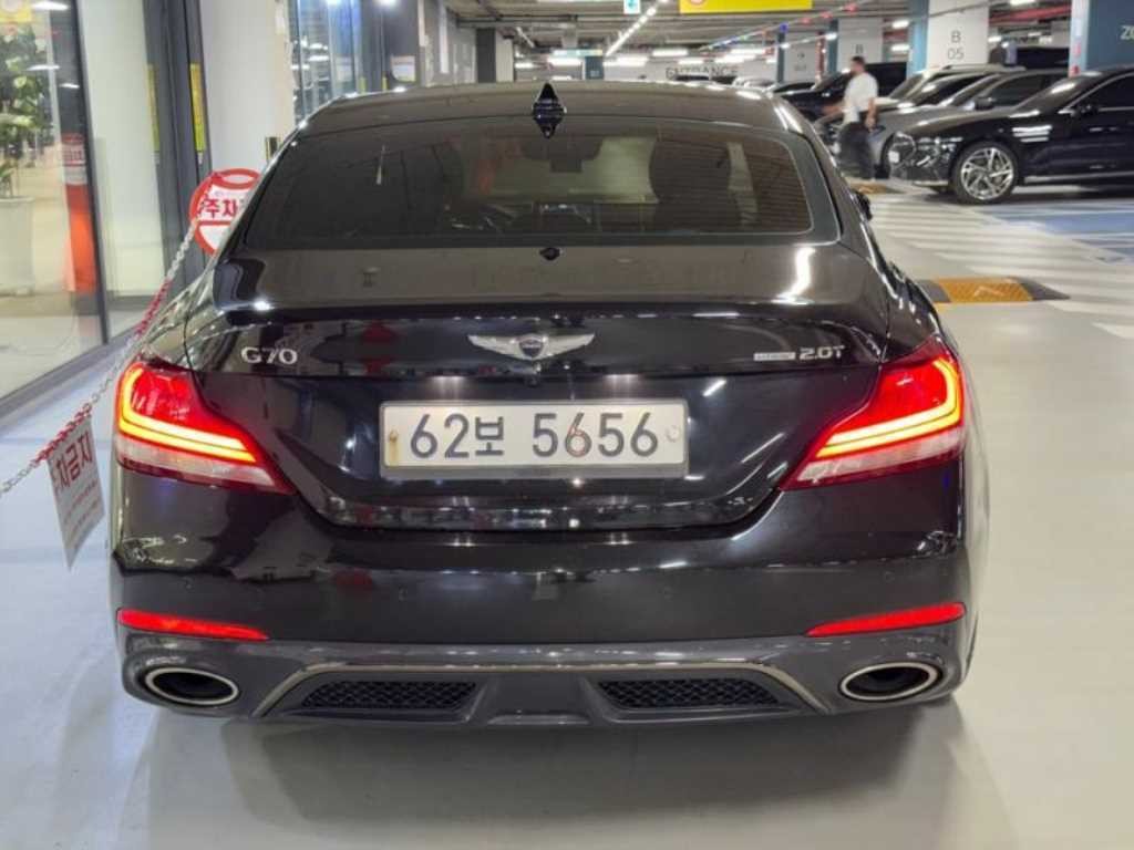 제네시스 G70 2.0T AWD 스포츠 패키지 이미지 5