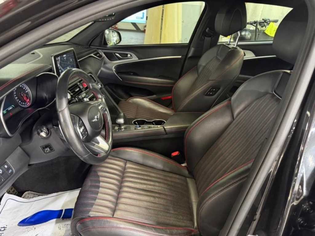 제네시스 G70 2.0T AWD 스포츠 패키지 이미지 6