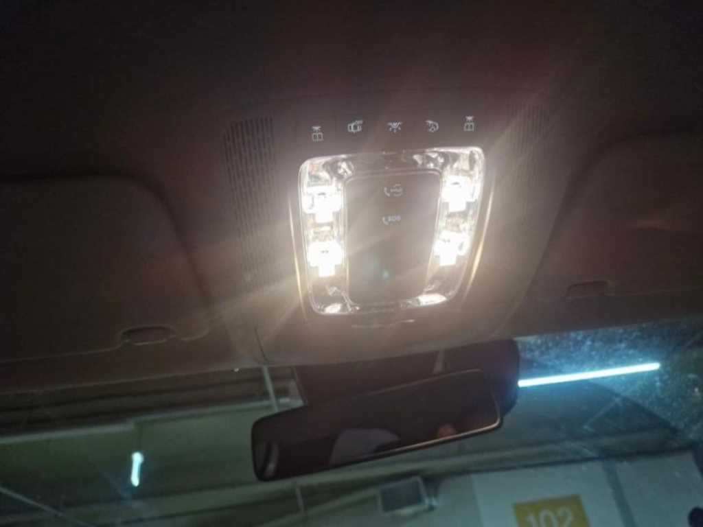 벤츠 A 클래스 A클래스 W177 A220 세단 이미지 8