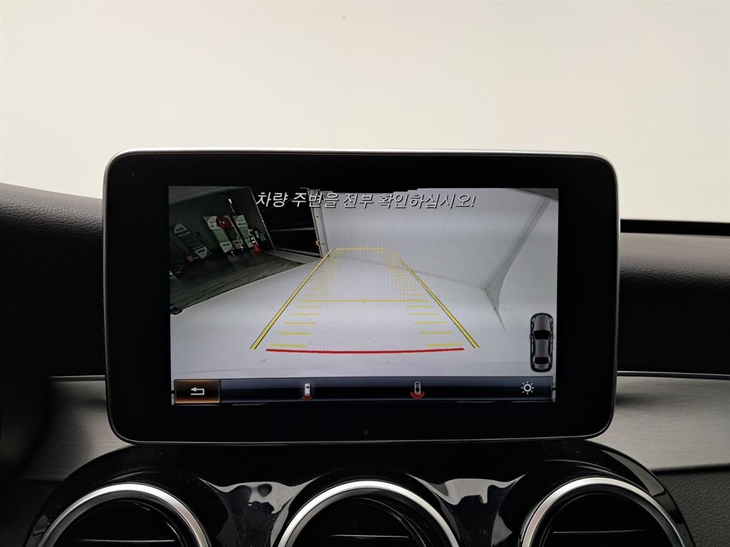 벤츠 C 클래스 C클래스 W205 C200 아방가르드 이미지 10