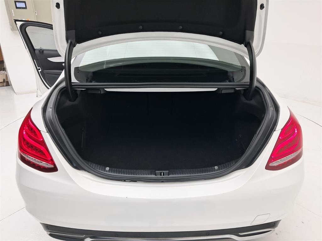 벤츠 C 클래스 C클래스 W205 C200 아방가르드 이미지 16