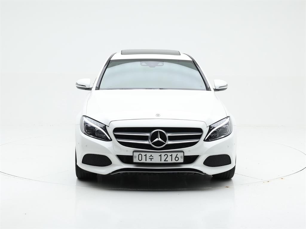 벤츠 C 클래스 C클래스 W205 C200 아방가르드 이미지 2